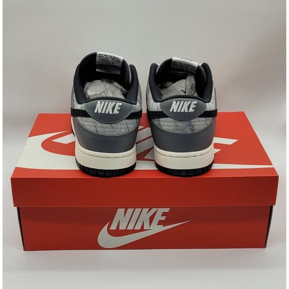 Nike Dunk Low \'Copy Paste\' Sneakers DQ5015-063 main image 4